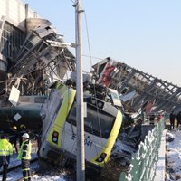 В Анкаре скоростной поезд врезался в локомотив: семь погибших, десятки раненых