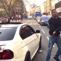 Video: Divu BMW autovadītāju karstasinīgs konflikts Londonā
