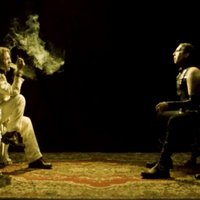 ВИДЕО: Джонни Депп снялся в клипе Мэнсона с голыми женщинами