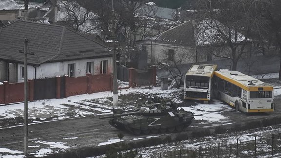 Ukraina Krievijas tanks Mriupole