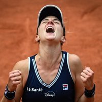 'French Open': Svitoļina zaudē ranga otrajā simtniekā esošajai Podoroskai