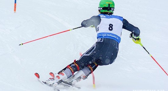 Latvijas kalnu slēpotājiem panākumi FIS sacensībās Norvēģijā