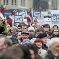 В Рижскую думу поступили заявки о шествии и пикетах, запланированных на 16 марта