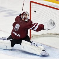 Gudļevskis atvaira 30 metienus AHL spēlē