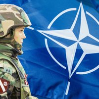 Прощай, "калашников"! Как изменилась латвийская армия за 15 лет в НАТО