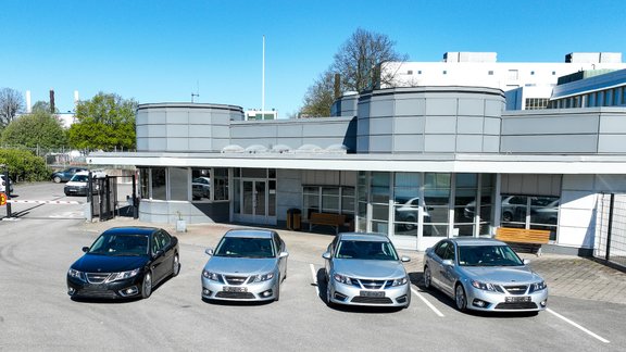Izsolīs pēdējos vēsturiskajā "Saab" rūpnīcā palikušos auto