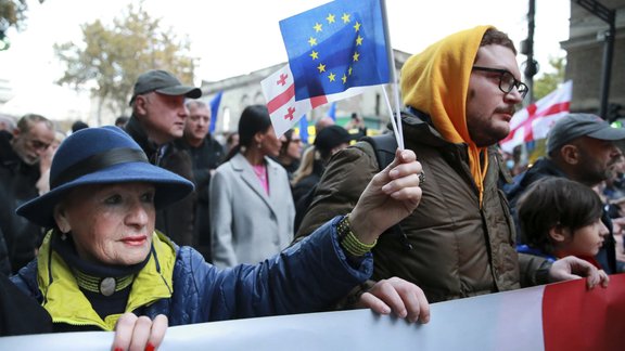 В Грузии проходит крупная забастовка против политики правящей партии