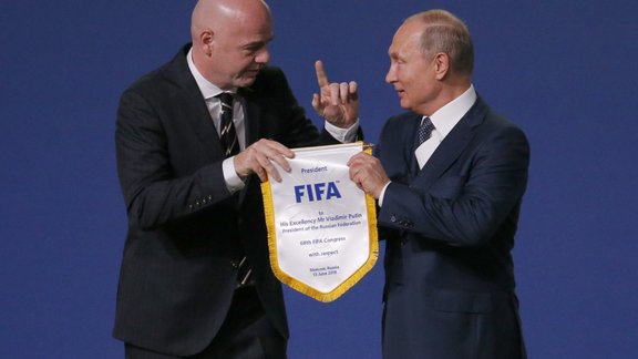 Vladimirs Putins, FIFA, futbols, Gianni Infantino, Džanni Infantīno