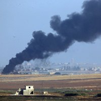 Sīrijas kurdu spēki ziņo par mierīgo iedzīvotāju upuriem Turcijas uzlidojumos