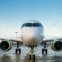 Lielākā daļa "airBaltic" atcelto reisu pasažieru pieprasījumu jau apstrādāti. Kad gaidīt naudas atmaksu?