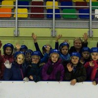 Valmieras Pārgaujas skolēni 'Sporto visa klase' ietvaros viesojas Vidzemes Olimpiskajā centrā
