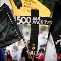 Brazīlijā ar Covid-19 saistīto nāves gadījumu skaits pārsniedz pusmiljonu
