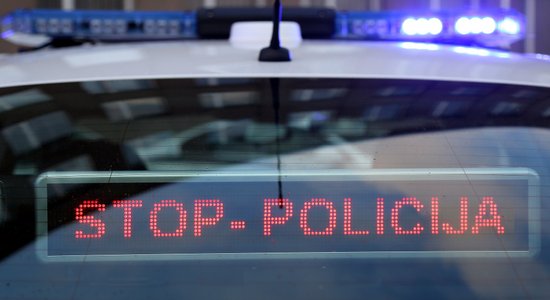 Полиция устроила погоню за нарушителем: Lexus удалось остановить во дворе многоквартирного дома