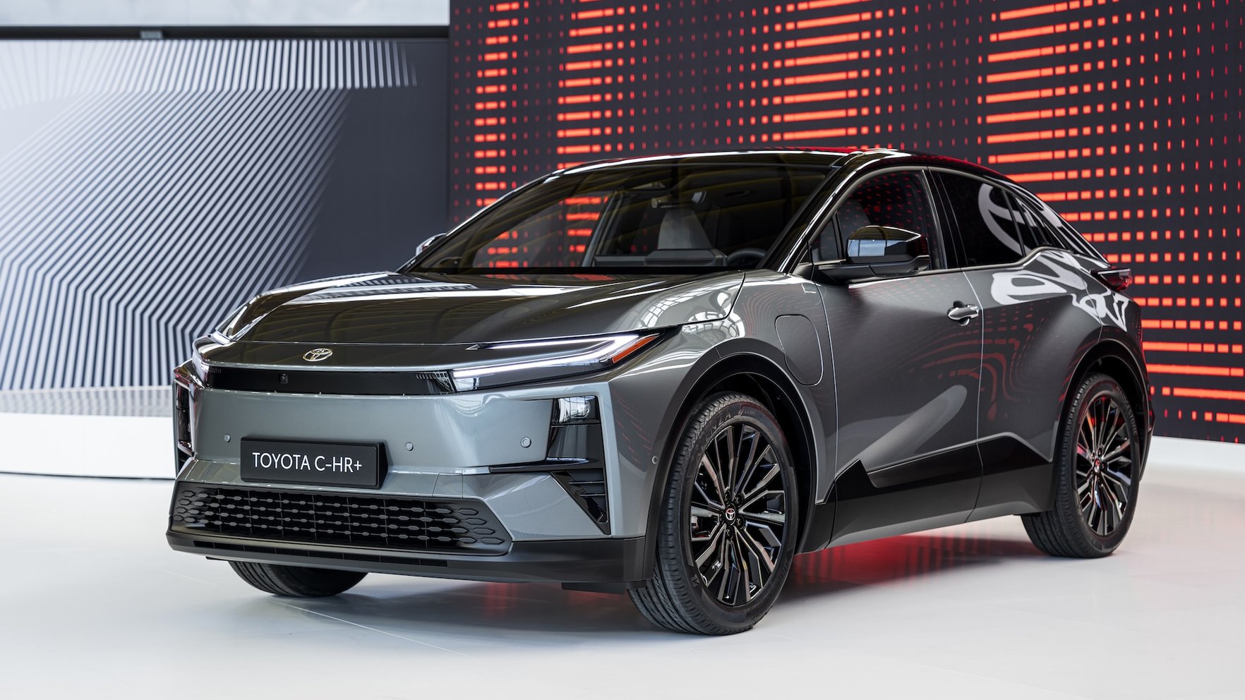"Toyota C-HR+" ir jaudīgākais markas modelis Eiropā