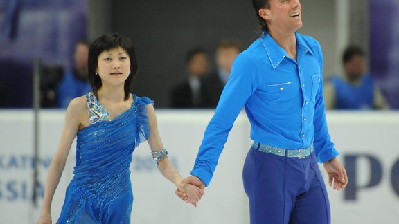 Yuko Kawaguti and Alexander Smirnov 