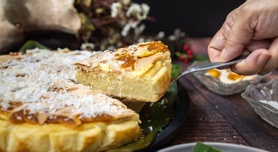 Filipīniešu Ziemassvētku kūka "Bibingka"