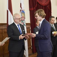 Latvija ir izcilību lielvalsts: Levits sveic olimpiāžu laureātus
