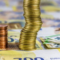 Latvijas bankas pirmajā ceturksnī nopelnījušas 143,358 miljonus eiro