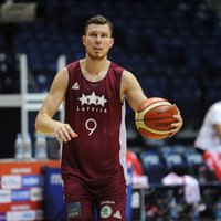 Latvijas basketbolisti tomēr neaizvadīs pārbaudes spēli pret Ukrainu