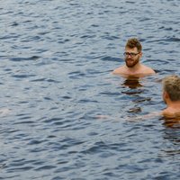 Vairākās Rīgas peldvietās uzlabos infrastruktūru ziemas peldēšanai