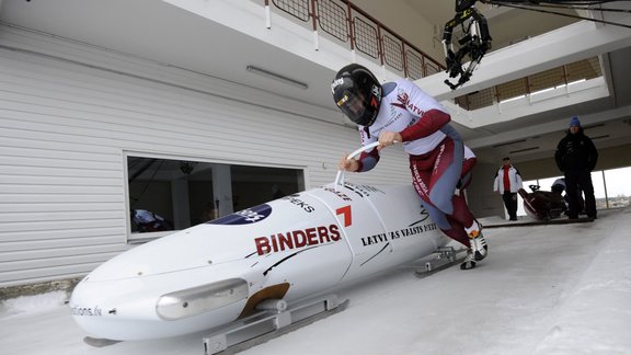 Bobslejisti pirms jaunās sezonas