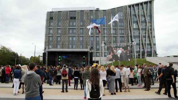 Latvijas Universitātes Dabaszinātņu akadēmiskais centrs - 2