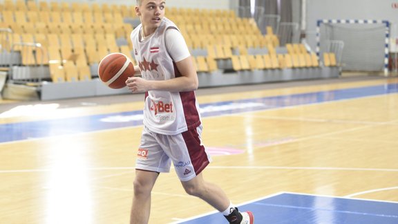 Latvijas basketbola izlases treniņš - 15