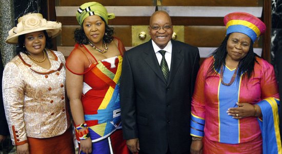 Džeikobs Zuma – vienīgais prezidents, kuram ir vairākas sievas