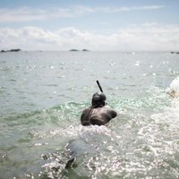 Через Тихий океан за 180 дней: французский активист начал новый грандиозный заплыв