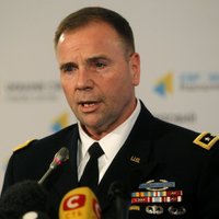 ASV sauszemes spēku pavēlnieks Eiropā: NATO nespēj aizsargāt Baltijas valstis