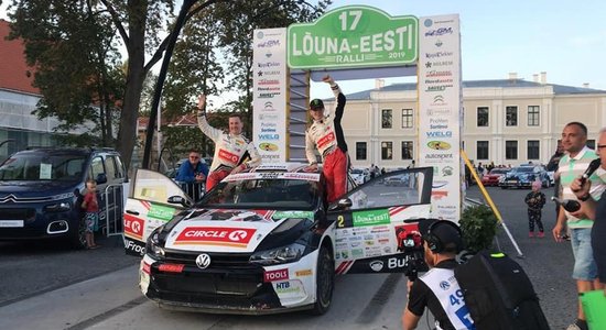 Astoņpadsmitgadīgais Solbergs uzvar Latvijas čempionātā rallijā