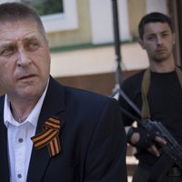Slovjanskas 'mērs' žēlojas par Krievijas kuratoru nodevību un nepaklausīgajiem čečenu algotņiem