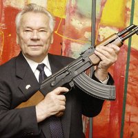 17. bērns zemnieku ģimenē: AK-47 izgudrotāja Mihaila Kalašņikova dzīvesstāsts