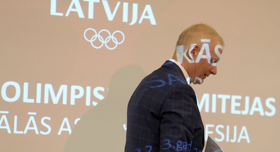 Sporta kārtējie 'grābekļi': LOK izmaksā kompensāciju skandālos iepītajam bijušajam prezidentam