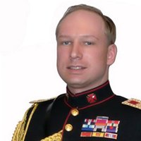 Breiviks pieprasa atdot viņam templieša uniformu