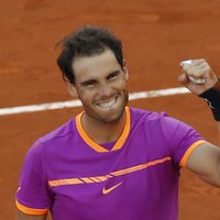 Māla karalis Nadals triumfē Madrides 'Masters' turnīrā