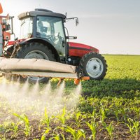 ZM: Latvija uz EK piedāvājumu par 50% samazināt pesticīdu izmantojumu raugās mazliet piesardzīgi