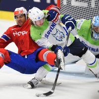 Norvēģijas hokejisti sagādā slovēņiem piekto zaudējumu
