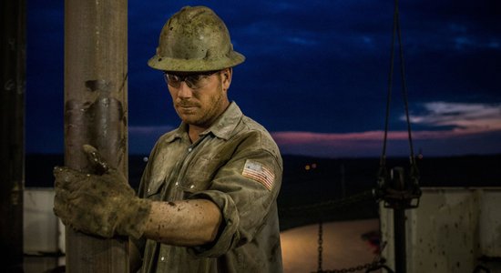 Запасы нефти в США выросли до рекордного уровня