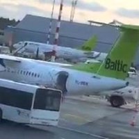 ВИДЕО: Как в рижском аэропорту обращаются с багажом (+ комментарий)