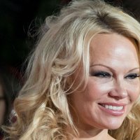 Pamela Andersone atklāj noslēpumus par savu seksuālo dzīvi