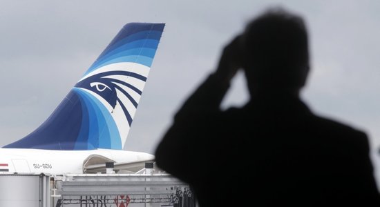 Vidusjūrā uztverts avarējušās 'EgyptAir' lidmašīnas radiobākas signāls