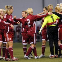 Sieviešu futbola izlasei graujoša uzvara pārbaudes turnīra Kiprā otrajā spēlē