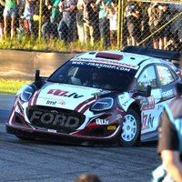 Sesks/Francis vēsturisko WRC ralliju Latvijā sāk ar vietu uzreiz aiz trijnieka