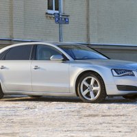 Ventspils brīvosta par 156 tūkstošiem eiro iegādājusies jaunu luksusauto; vienīgais braucējs – Lembergs