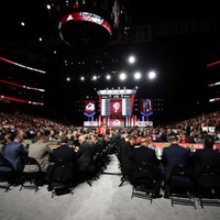 NHL pārceļ 2020. gada draftu un balvu pasniegšanas ceremoniju