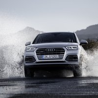 Tirdzniecībā Latvijā nonācis jaunais 'Audi Q5' apvidnieks
