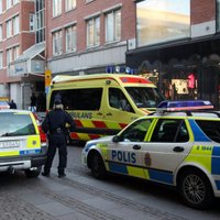 Шведская полиция предупреждает женщин об опасности прогулок в одиночку