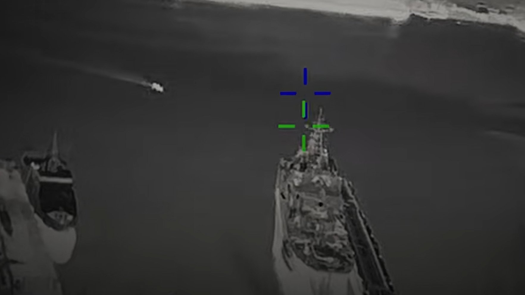 Video: Krimā trāpīts diviem lieliem okupantu desanta kuģiem