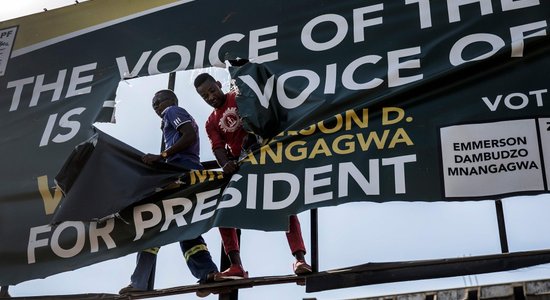 ES novērotāji kritizē Zimbabves vēlēšanu 'nevienādo spēles laukumu'